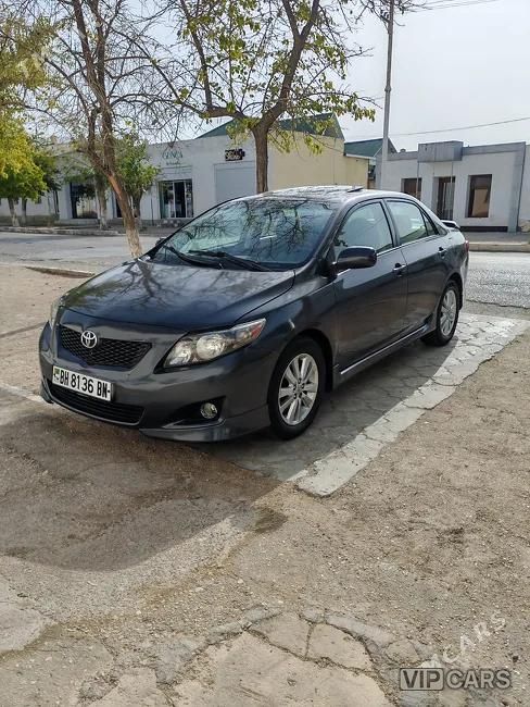 Toyota Corolla, 2010
