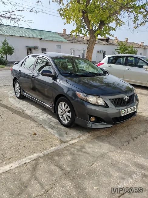 Toyota Corolla, 2010