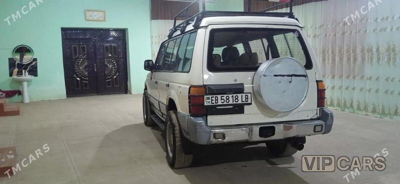 Mitsubishi Montero, 1995