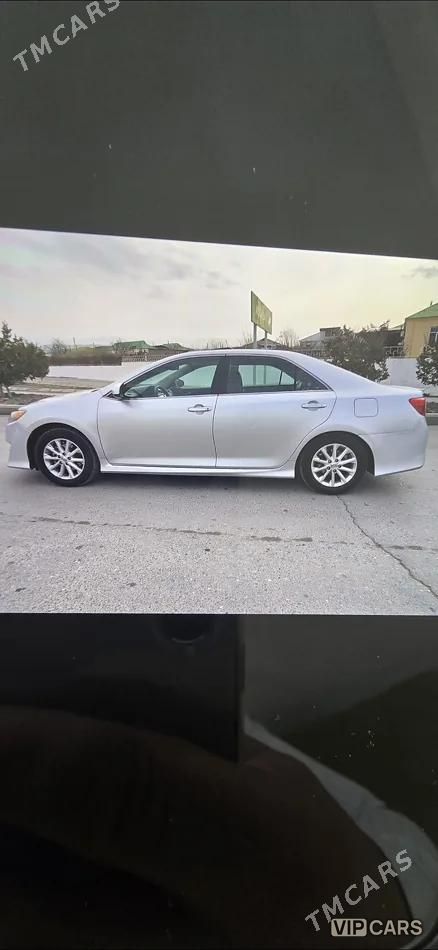 Toyota Camry, 2012