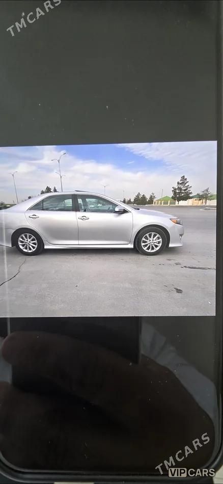 Toyota Camry, 2012