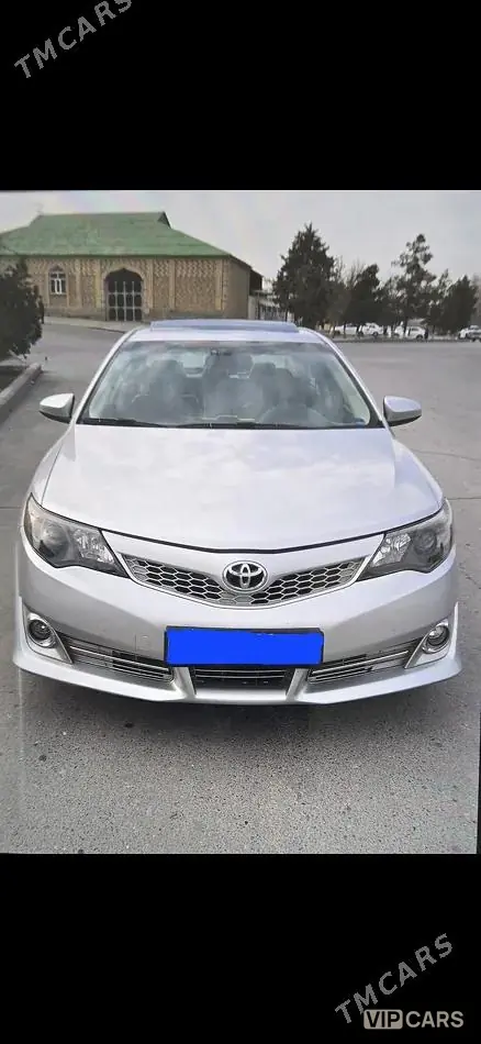 Toyota Camry, 2012 — фото 3