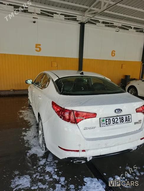 Kia Optima, 2011