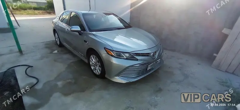 Toyota Camry, 2018 — фото 2