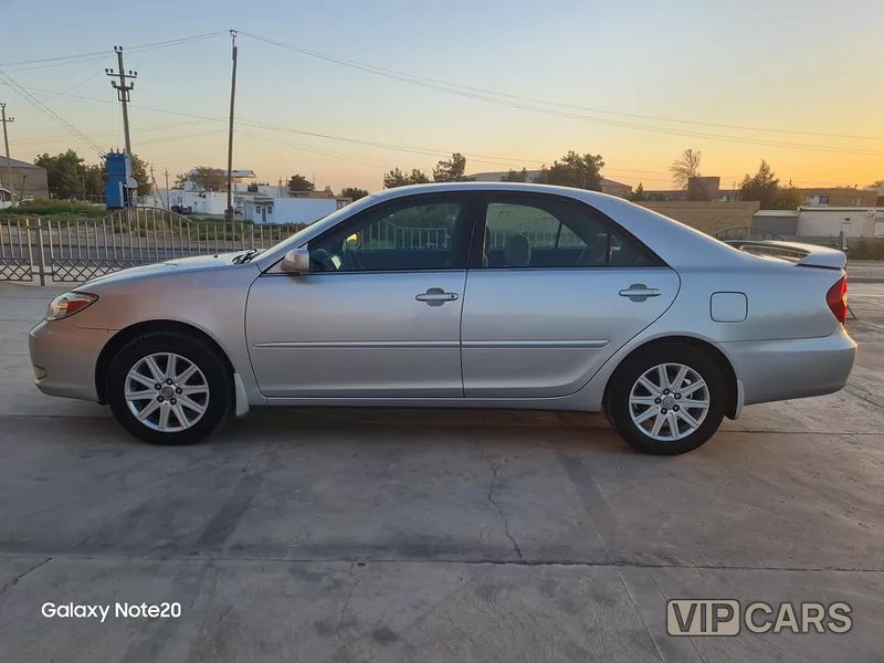 Toyota Camry, 2002