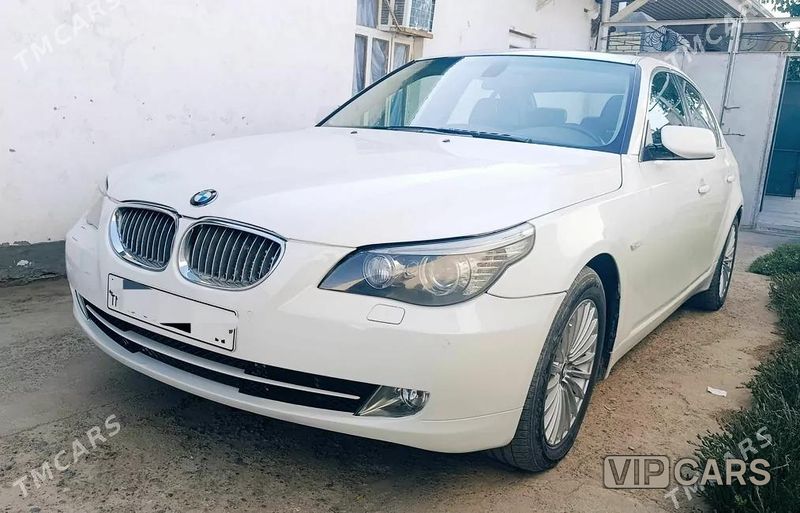 BMW E60, 2008