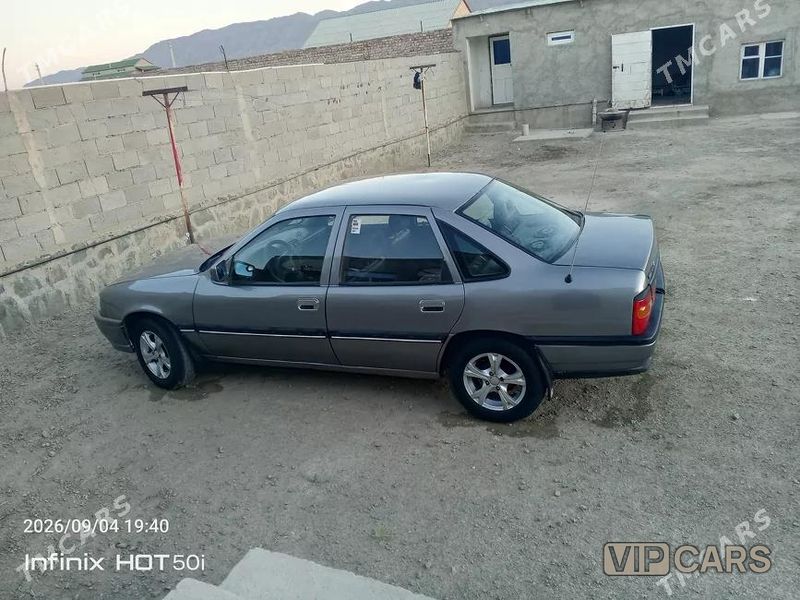 Opel Vectra, 1993