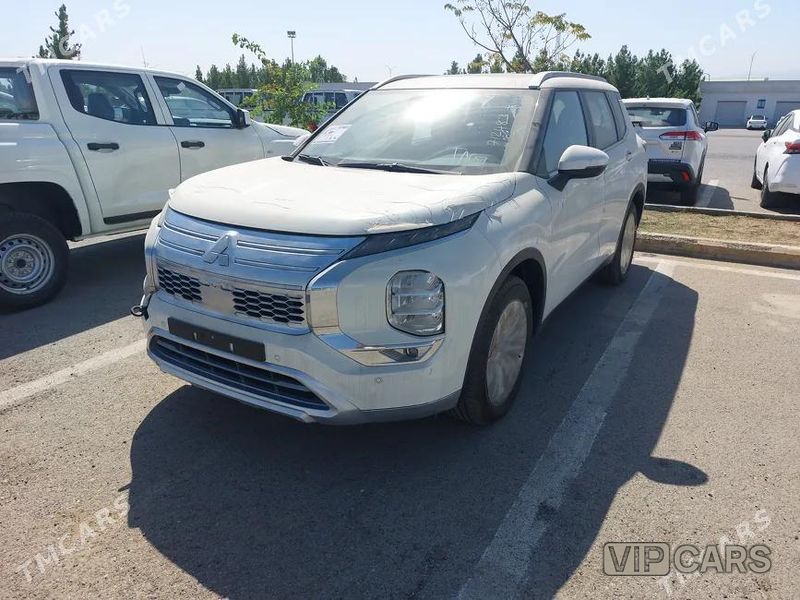 Mitsubishi Outlander, 2026