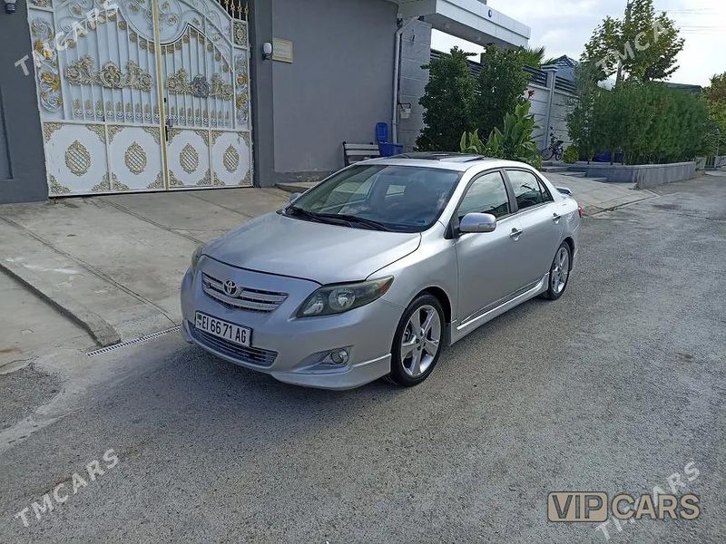 Toyota Corolla, 2010