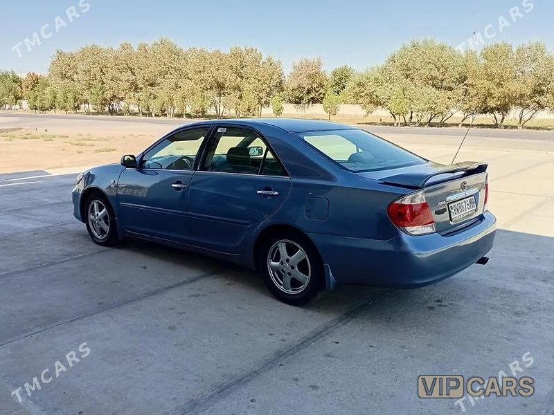 Toyota Camry, 2003