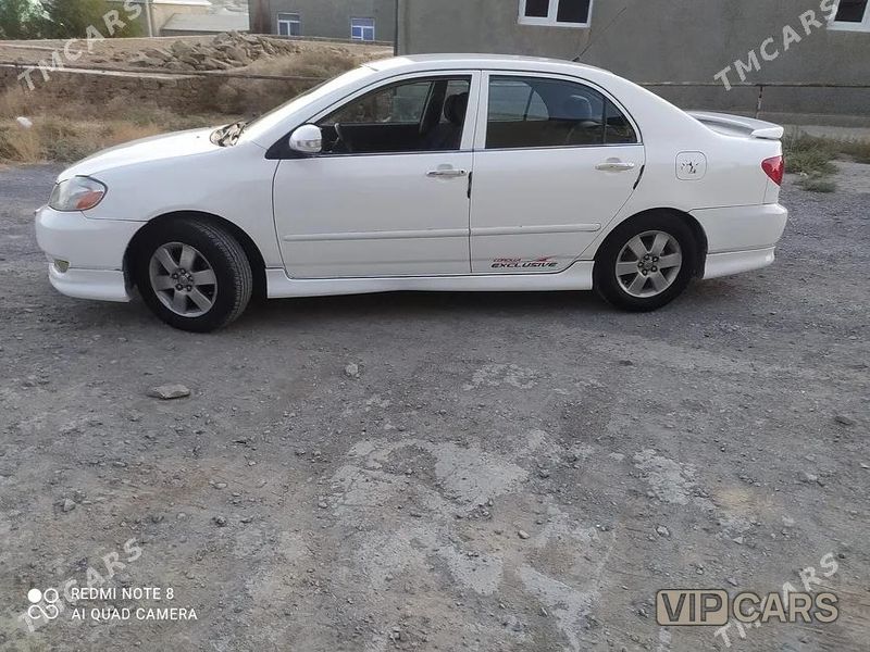 Toyota Corolla, 2004