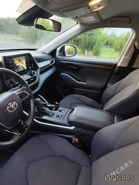 Toyota Highlander, 2021