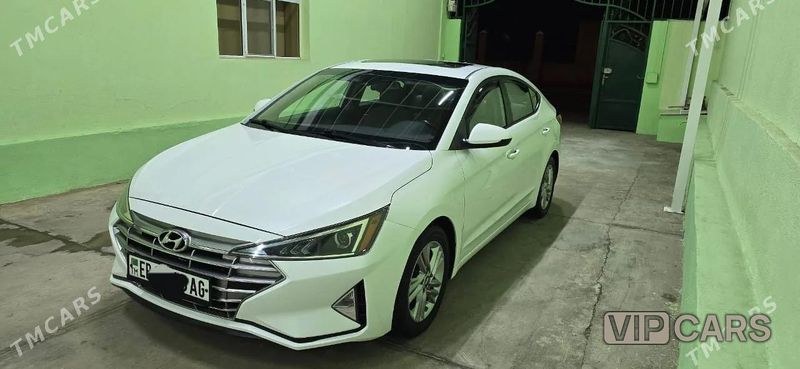 Hyundai Elantra, 2020