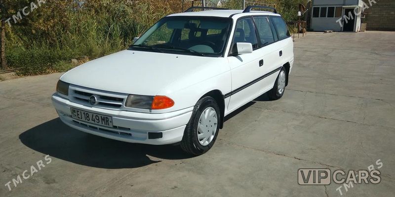 Opel Astra, 1992