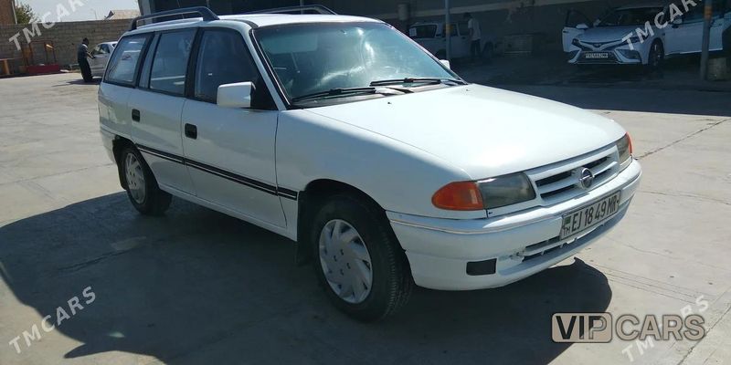 Opel Astra, 1992