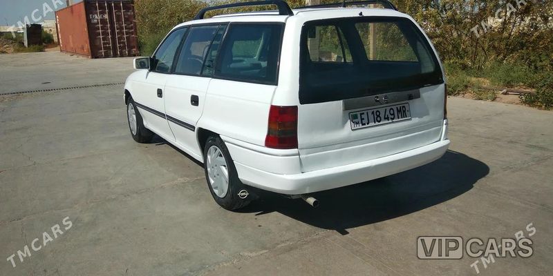Opel Astra, 1992
