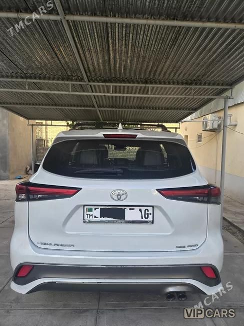 Toyota Highlander, 2021