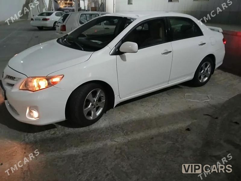 Toyota Corolla, 2011