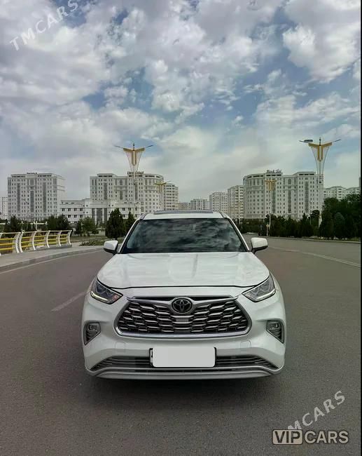Toyota Highlander, 2021