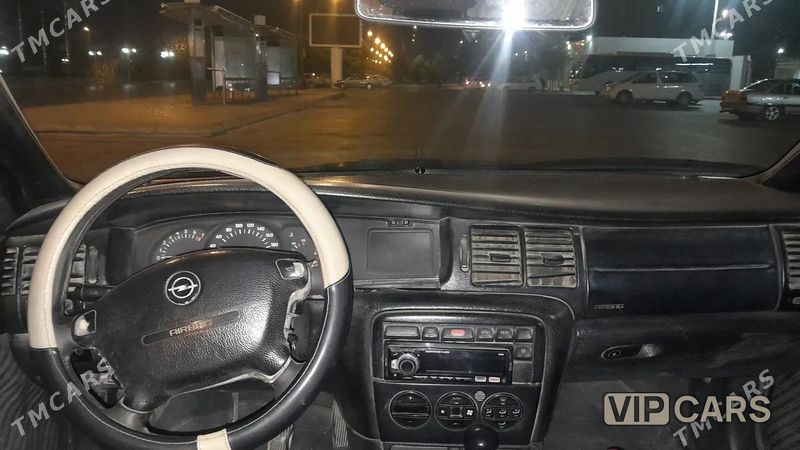 Opel Vectra, 1998
