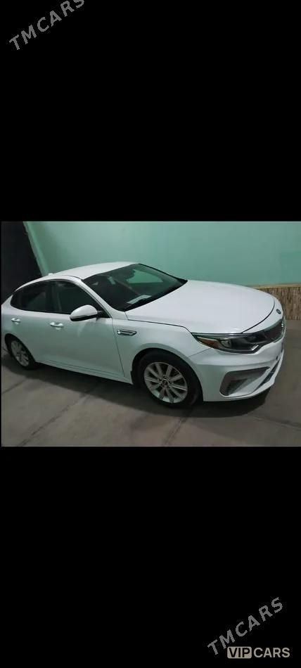 Kia Optima, 2019