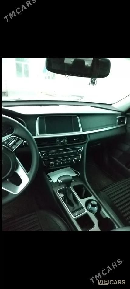 Kia Optima, 2019