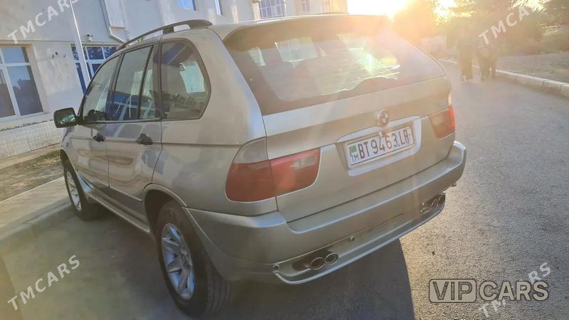 BMW X5, 2001