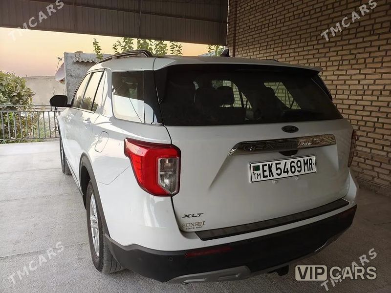 Ford Explorer, 2022