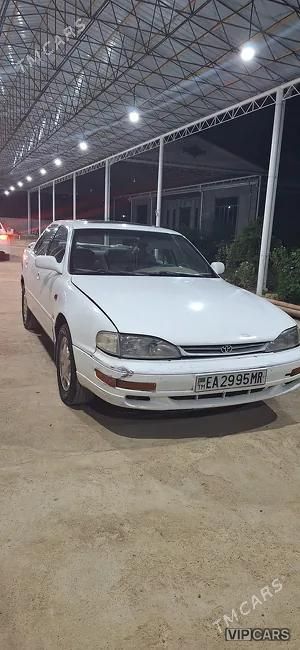 Toyota Camry, 1994