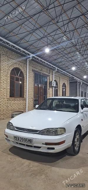 Toyota Camry, 1994