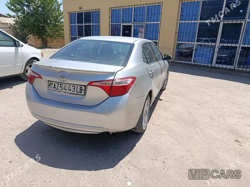 Toyota Corolla, 2014