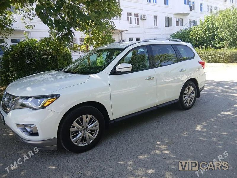 Nissan Pathfinder, 2020