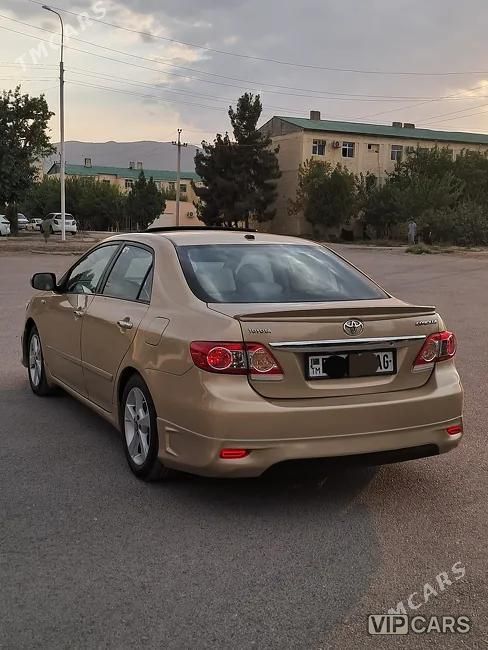 Toyota Corolla, 2011