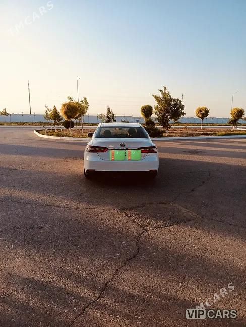 Toyota Camry, 2021