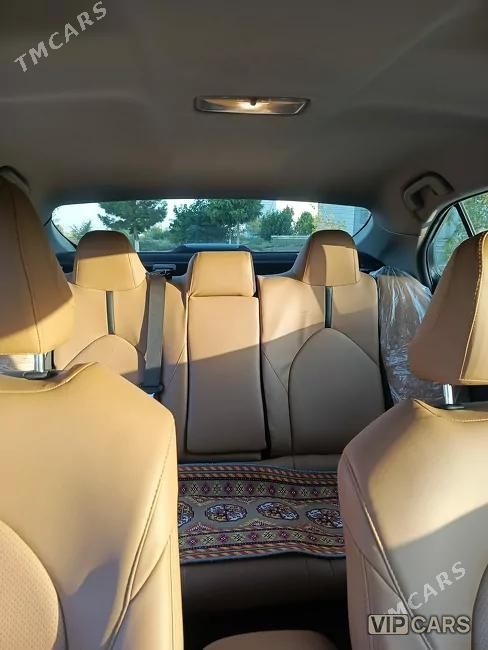Toyota Camry, 2021