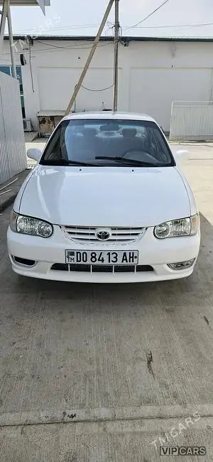 Toyota Corolla, 2001 — фото 1