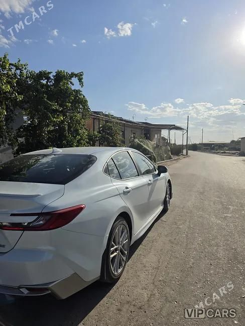Toyota Camry, 2025