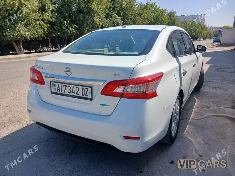 Nissan Sentra, 2013