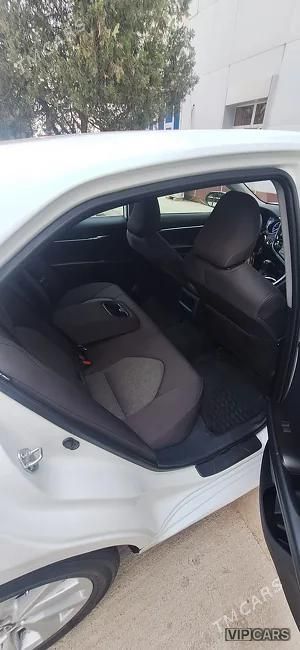 Toyota Camry, 2022