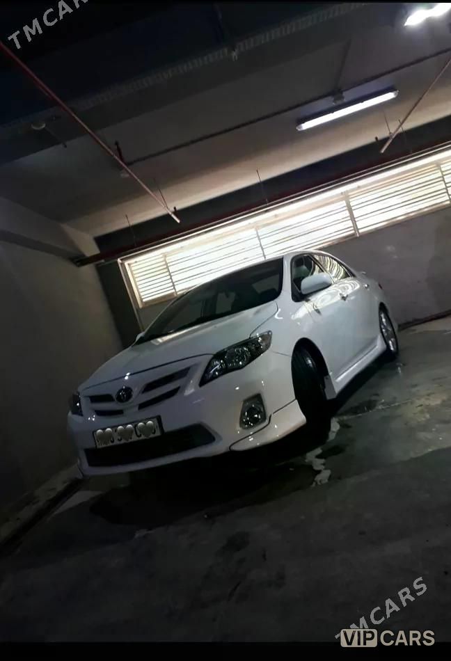 Toyota Corolla, 2011