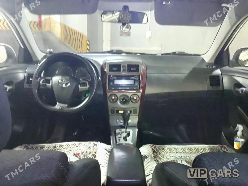 Toyota Corolla, 2011