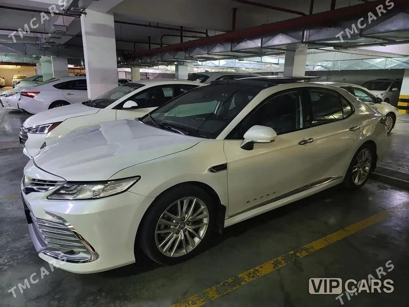 Toyota Camry, 2021