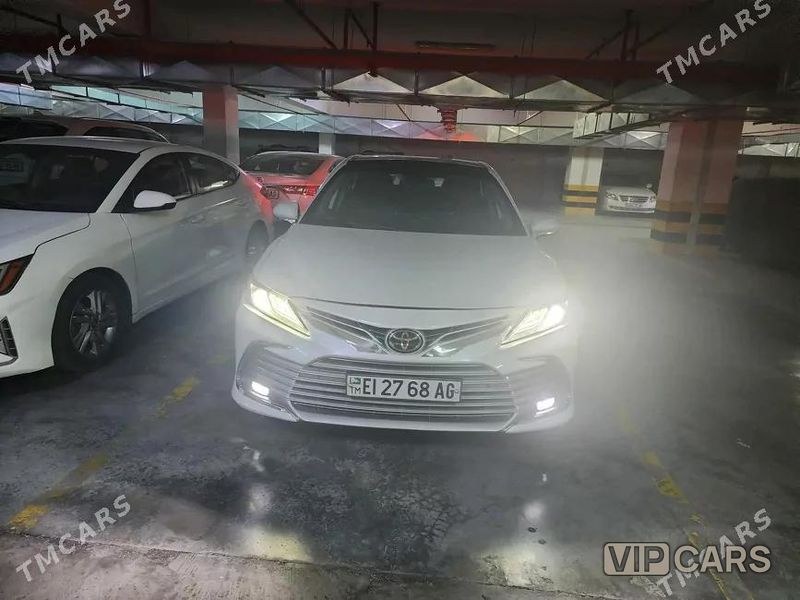 Toyota Camry, 2021