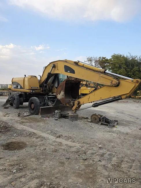 Caterpillar 320 Series, 2012