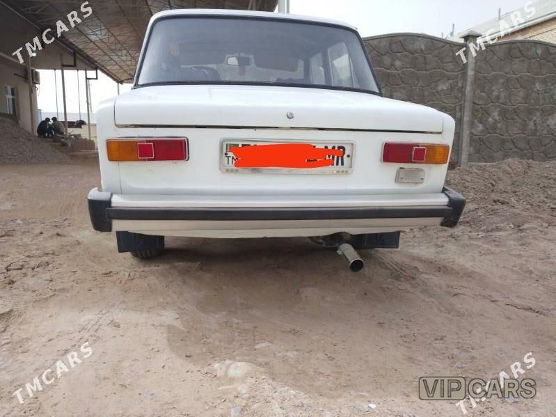 Lada 2104, 1983