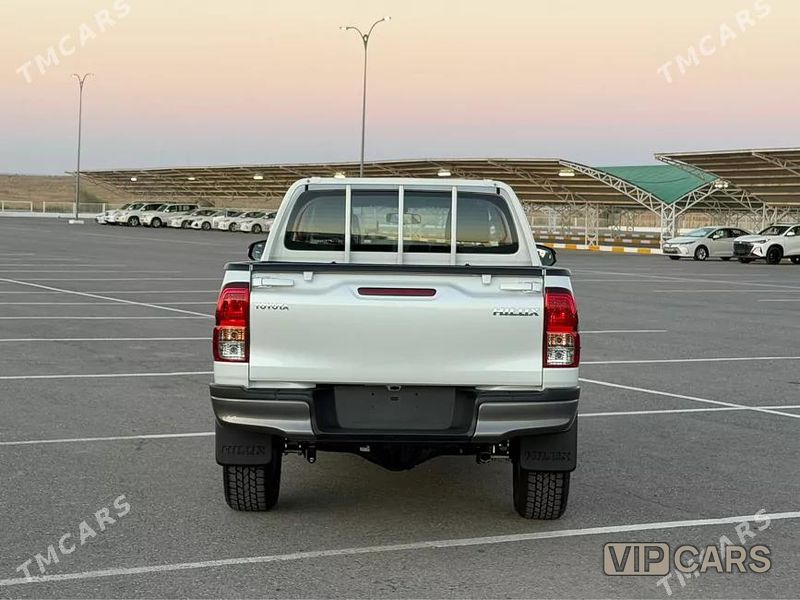 Toyota Hilux, 2026