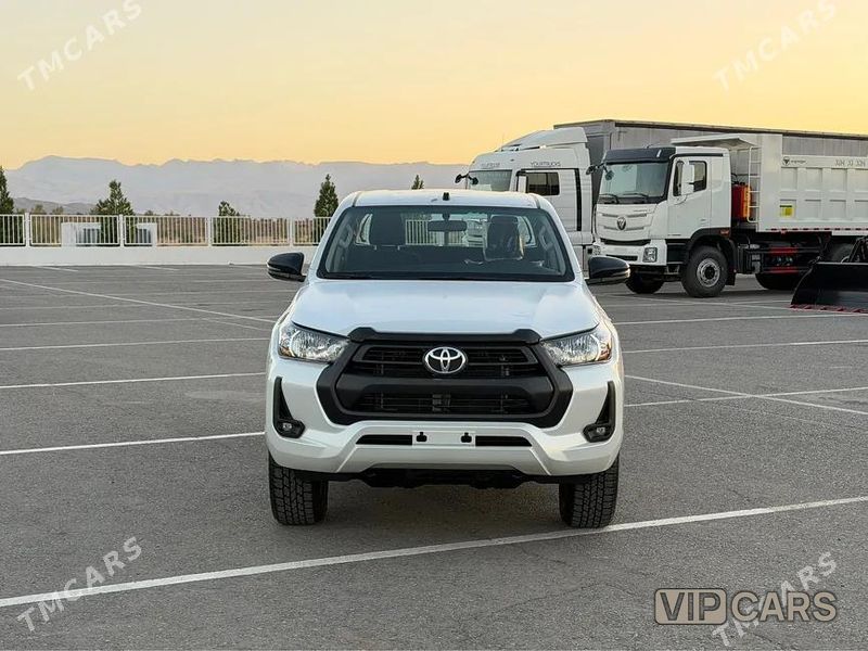 Toyota Hilux, 2026