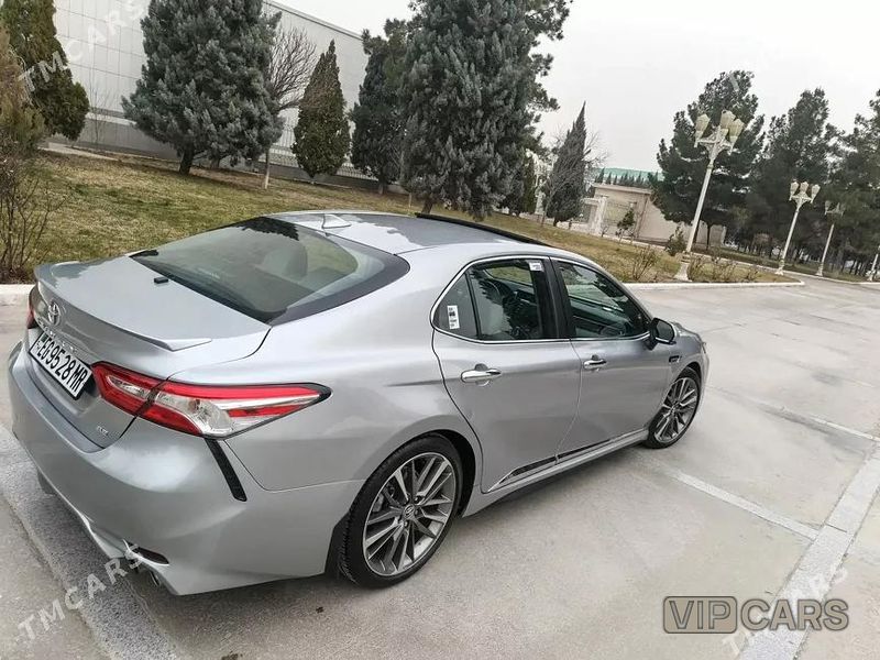 Toyota Camry, 2021
