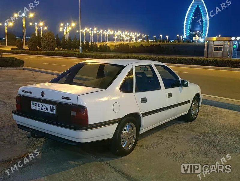 Opel Vectra, 1991