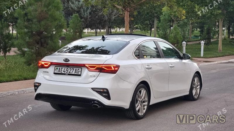 Kia Forte, 2021